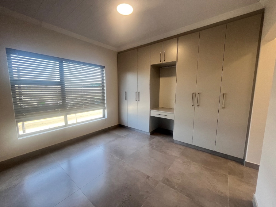 To Let 2 Bedroom Property for Rent in Dormehls Drift Western Cape